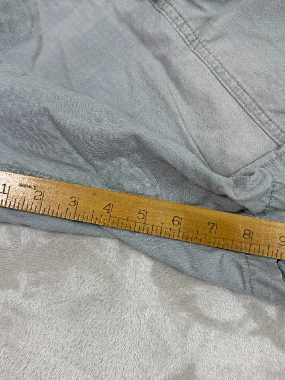 Levis good please